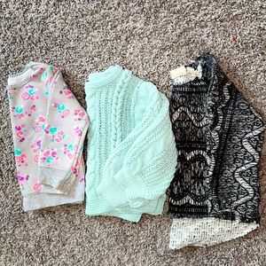 Bundle 4 Girl’s Sweaters